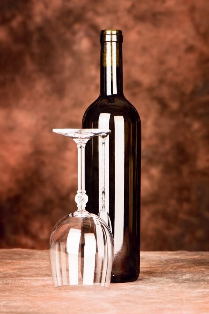18 Best Winery in Alabama 2 8086736 wine bottle and wine cup