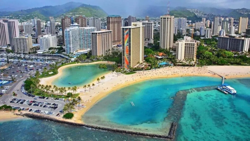 3 Best Things About Hilton Hawaiian Village Waikiki Beach Resort 3 16178632002 fedce8532b k
