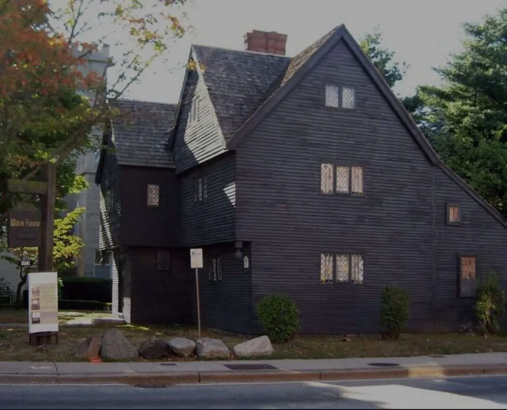 20 Astonishing Things To Do In Salem MA 1 Witch house