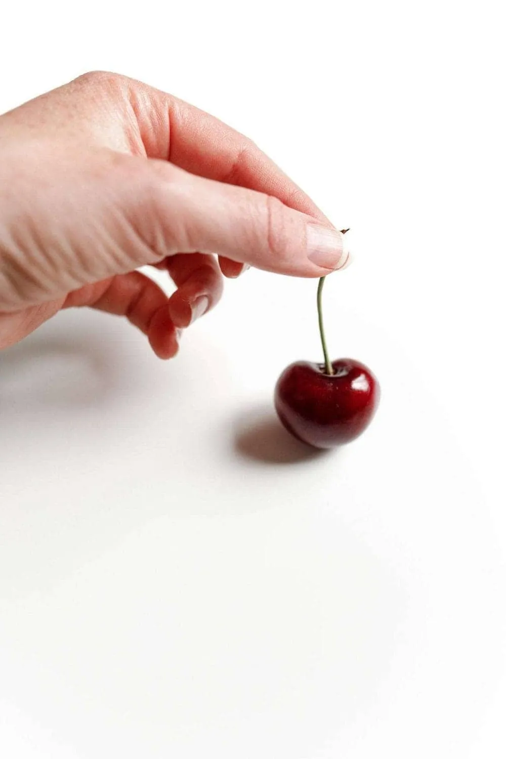 7 Impressive Health Benefits of Cherry 6 benefits of cherry