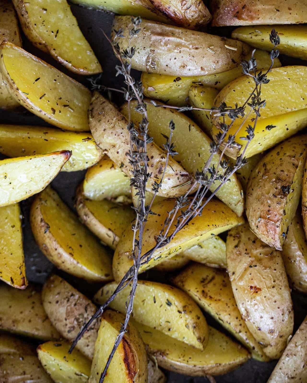 Baked Potatoes: 5 Best Oven Recipes For You 3 Baked Potato Wedges