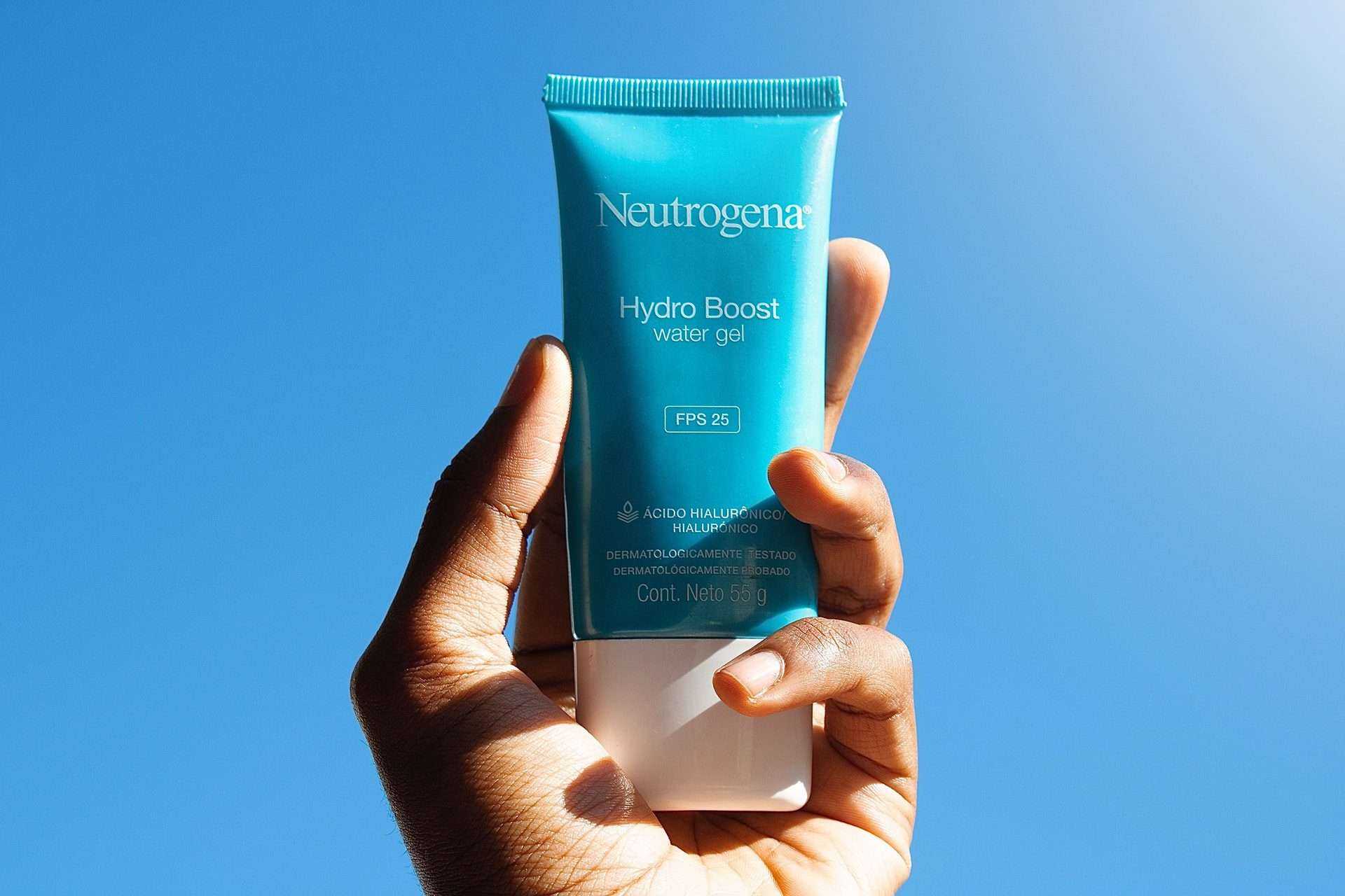 Why Do People Have Wrinkle Under The Eyes? 11 Best Reasons To Explore 9 Eye Cream