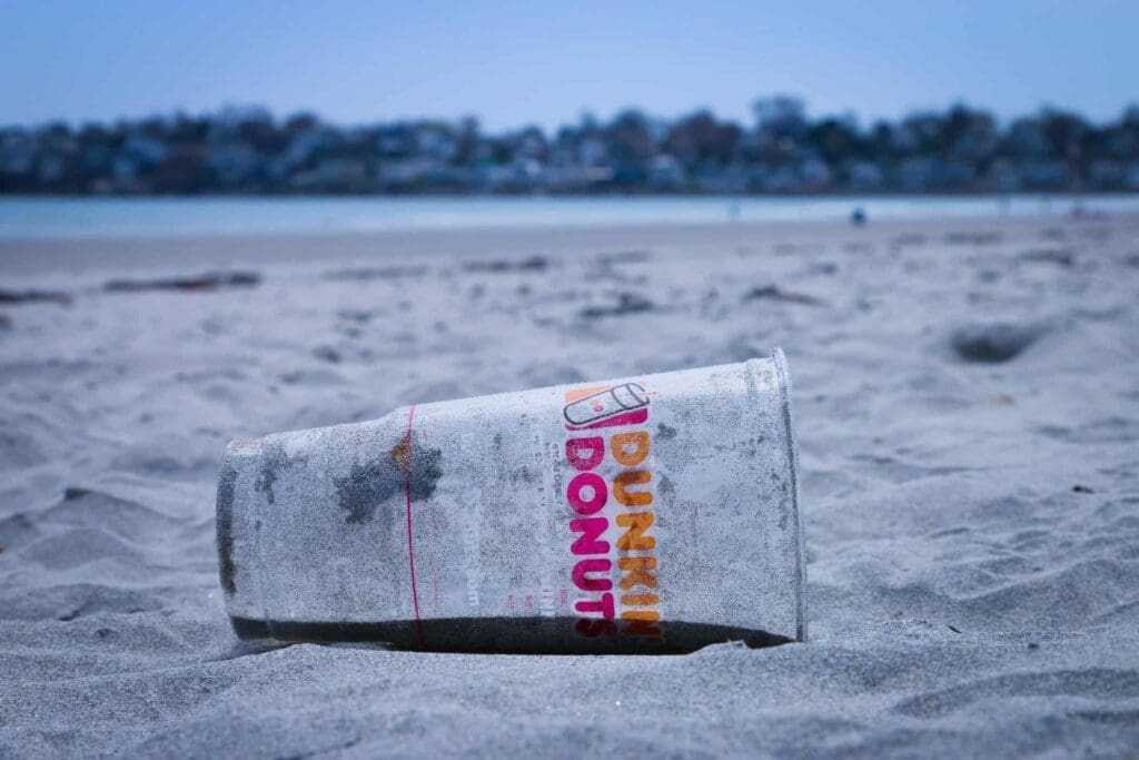 What Trash In The Ocean Does To The Aquatic Life: 10 Best Ways To Reduce It 4 Trash in ocean