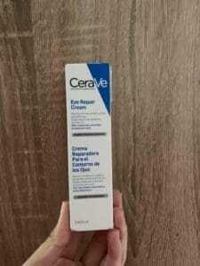 Why Do People Have Wrinkle Under The Eyes? 11 Best Reasons To Explore 16 eye cream