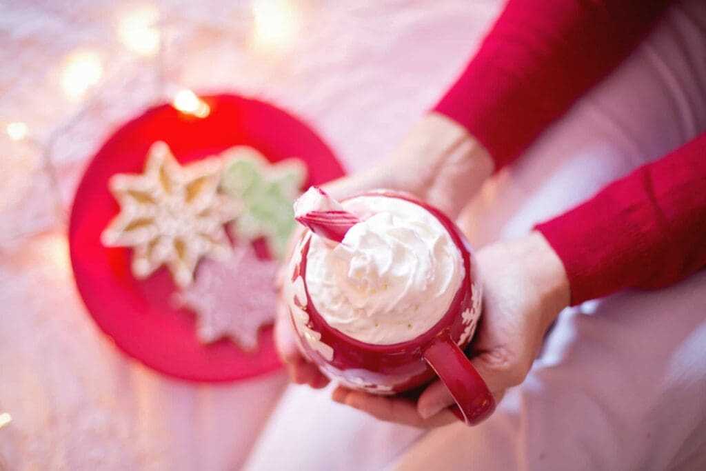 Easy Whipping Cream Recipe For Beginners In 6 Simple Steps 9 Strawberry - Whipping Cream Recipe