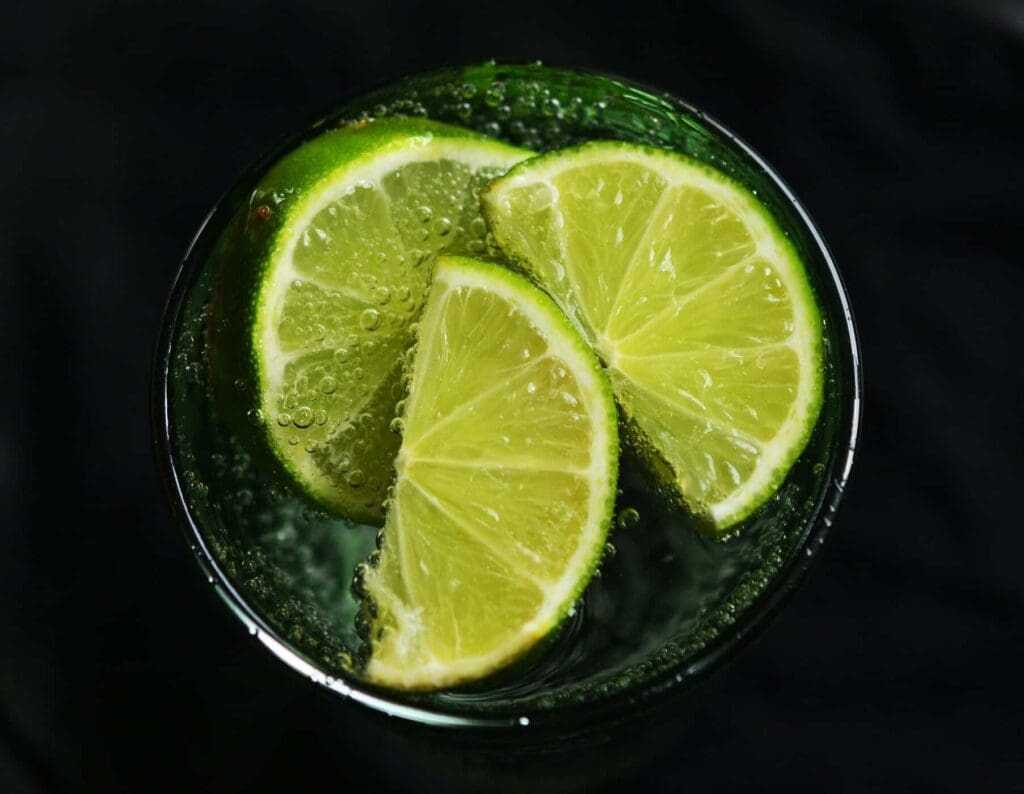 How To Make Mojitos The Most Awesome Way With These 2 Recipes 2 how to make mojitos