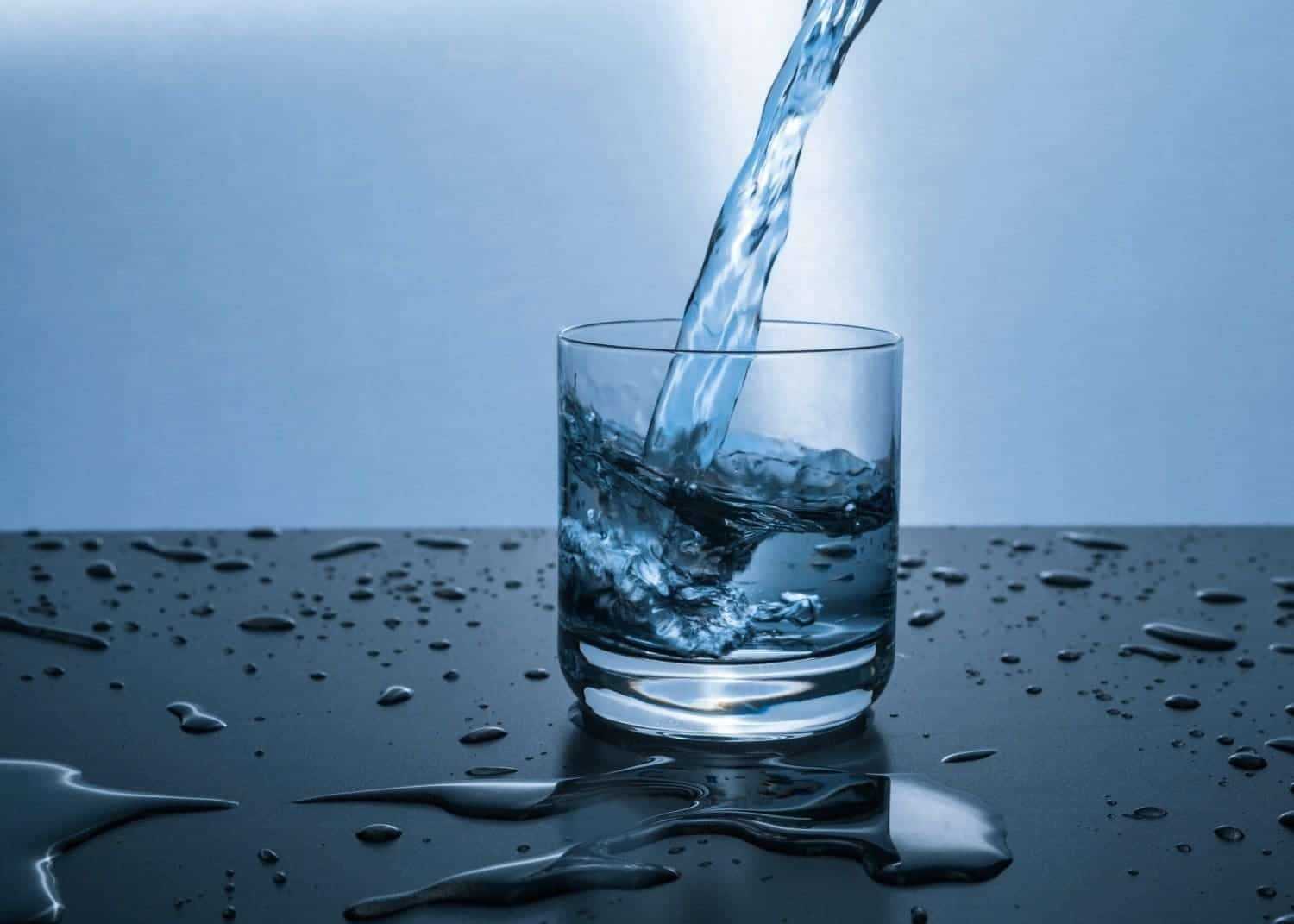 7 Health Benefits Of Alkaline Water 1 pexels pixabay 416528 scaled