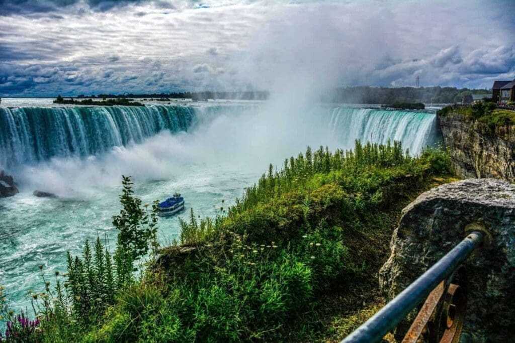 Niagara Falls Canadian View VS. American View: The 2 Best Views 2 48936263252 016beb51be k