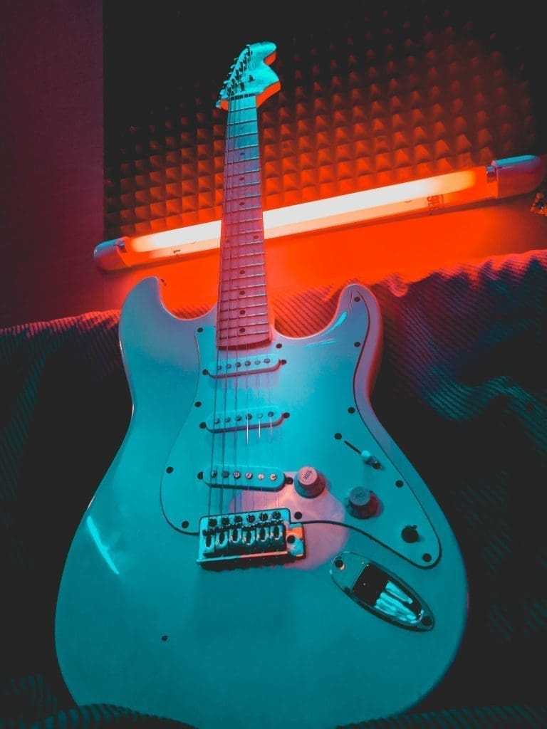 Who Invented Rock And Roll: The 50s Best-Selling Genre 12 Electric Guitar