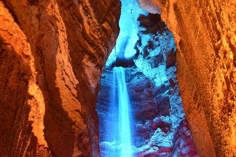 Top 12 Caves In Tennessee For You To Visit 3 Ruby Falls
