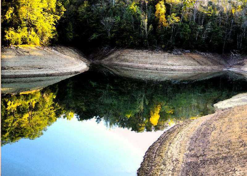 15 Gorgeous Lakes in Tennessee For a Family Picnic! 14 it16 2