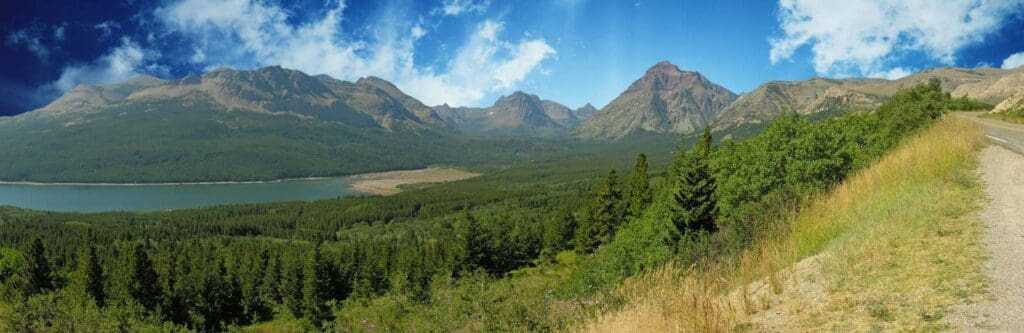 Best Hikes in Glacier National Park: Guide 2022 1 Glacier National Park